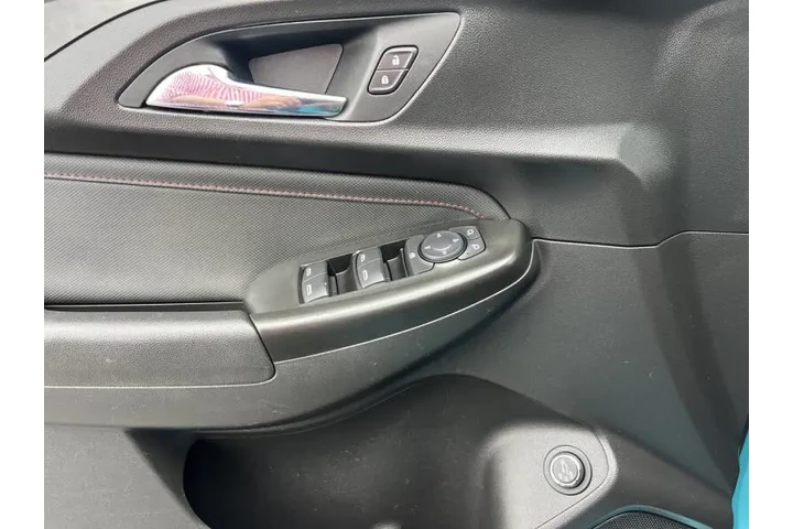 $14900 : 2021 TrailBlazer RS image 10