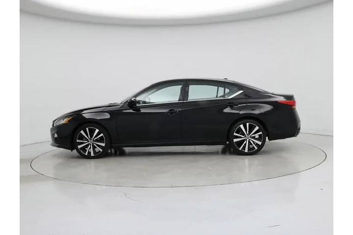 $21998 : Nissan Altima 2022 2.5 SR 4d image 3