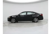 $21998 : Nissan Altima 2022 2.5 SR 4d thumbnail