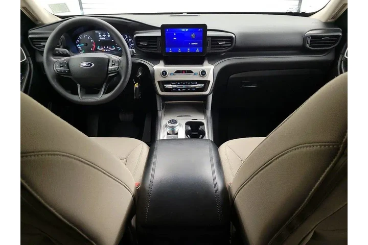 $23998 : Ford Explorer 2021 Base 4dr image 9