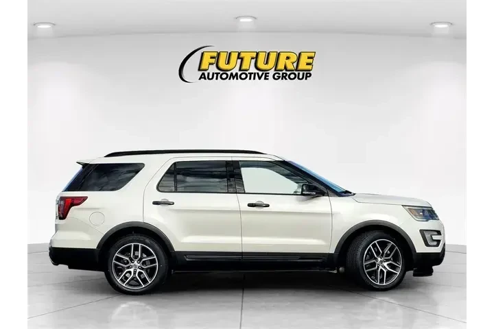 $15787 : Ford Explorer 2017 AWD Sport image 3