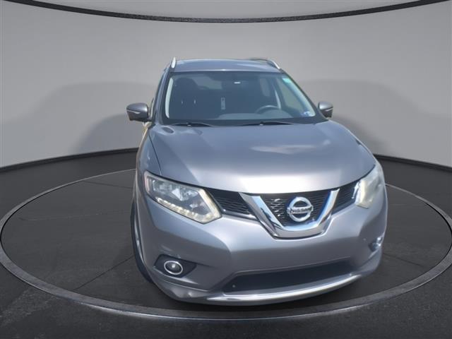 $9900 : PRE-OWNED 2015 NISSAN ROGUE SV image 3