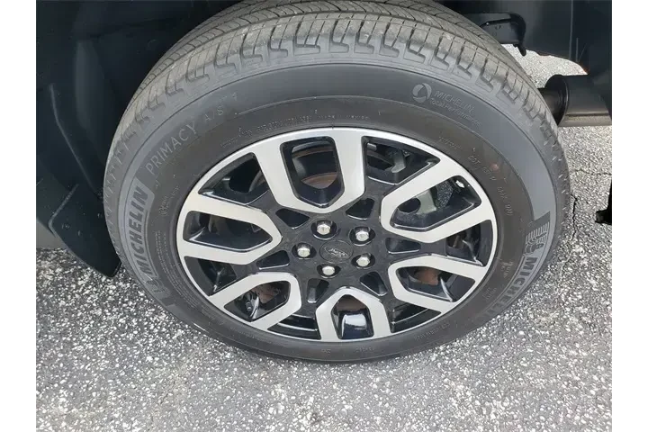 $27990 : Ford Maverick 2022 Lariat 4d image 6