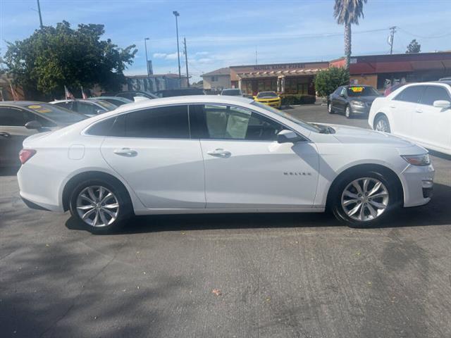 $15999 : 2020 Malibu LT image 2