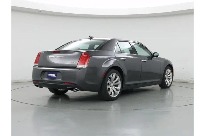 $19998 : Chrysler 300 2018 Limited 4d image 8