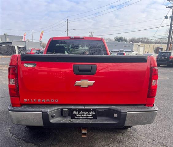 $3995 : 2008 Silverado 1500 Work Truck image 7