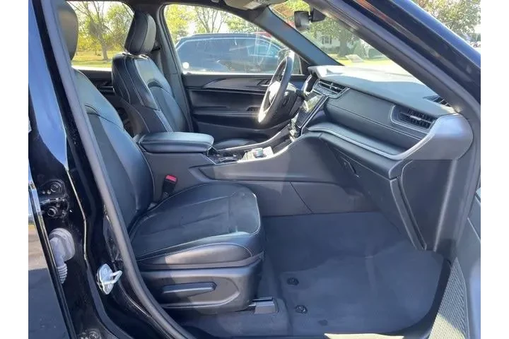 $25685 : Jeep Grand Cherokee 2023 4x4 image 10