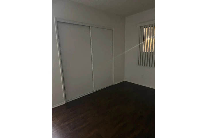$1800 : Apartamentos listos YA!! image 5