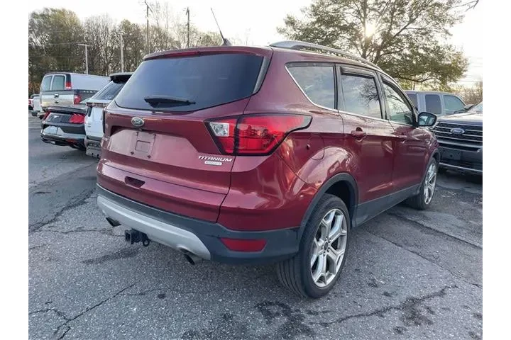 $18521 : Ford Escape 2019 Titanium 4d image 6
