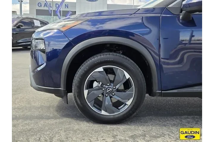 $22777 : Nissan Rogue 2025 AWD SV 4dr image 10