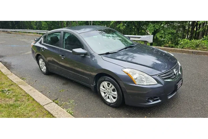 $7495 : 2011 Altima 2.5 SL image 4