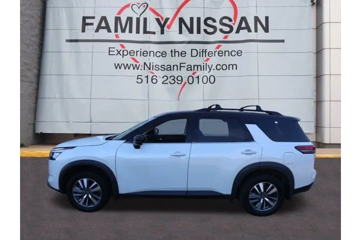$37209 : Nissan Pathfinder 2024 AWD S image 7