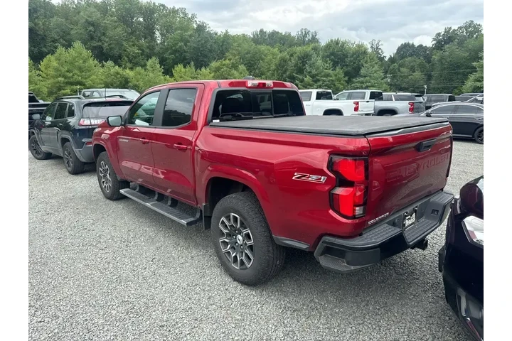 $36500 : Chevrolet Colorado 2023 4x4 Z7 image 5