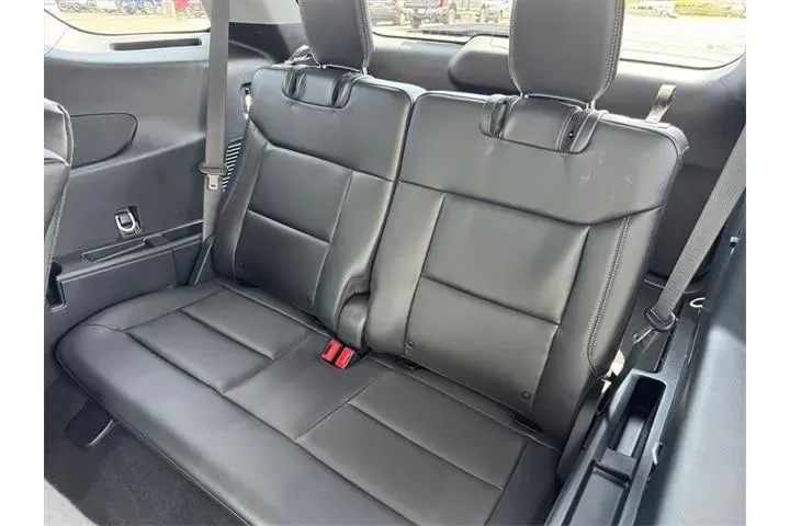 $31304 : Ford Explorer 2023 AWD XLT 4 image 9