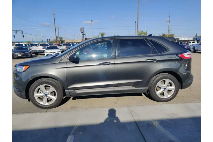 $13999 : 2019 Edge SE image 3