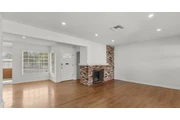 $2500 : 3 Bedroom House in Los Angeles thumbnail