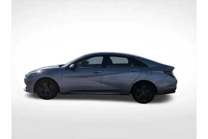 $18500 : Hyundai ELANTRA 2023 SEL 4dr image 5