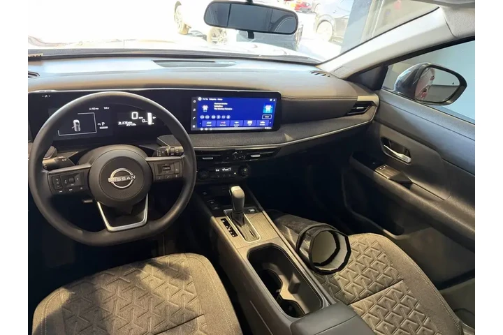 $24984 : Nissan Kicks 2026 SV 4dr Cro image 9