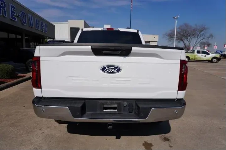$38988 : Ford F-150 2024 4x4 XLT 4dr image 5