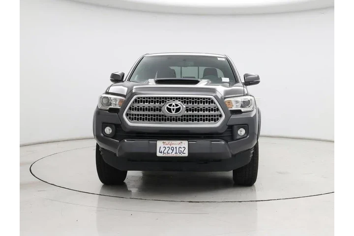 $27998 : Toyota Tacoma 2017 4x2 TRD S image 5