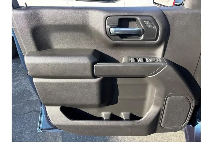 $34360 : Chevrolet Silverado 1500 202 image 8