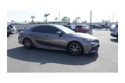 $24984 : 2022 Camry SE Sedan 4D thumbnail