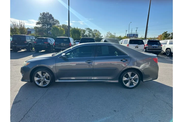 $6980 : 2012 Camry 4dr Sdn V6 Auto SE image 5
