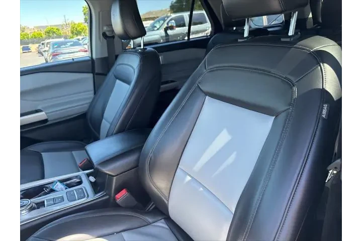 $29499 : Ford Explorer 2023 XLT 4dr S image 6