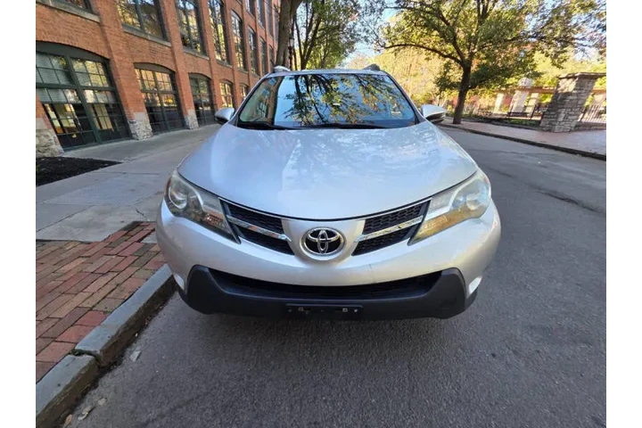 $13995 : 2013 RAV4 XLE image 10