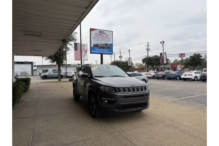 $16499 : 2018 Compass Trailhawk image 3