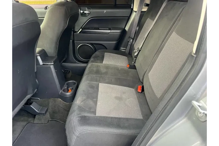 $8100 : 2017 Patriot Sport image 10