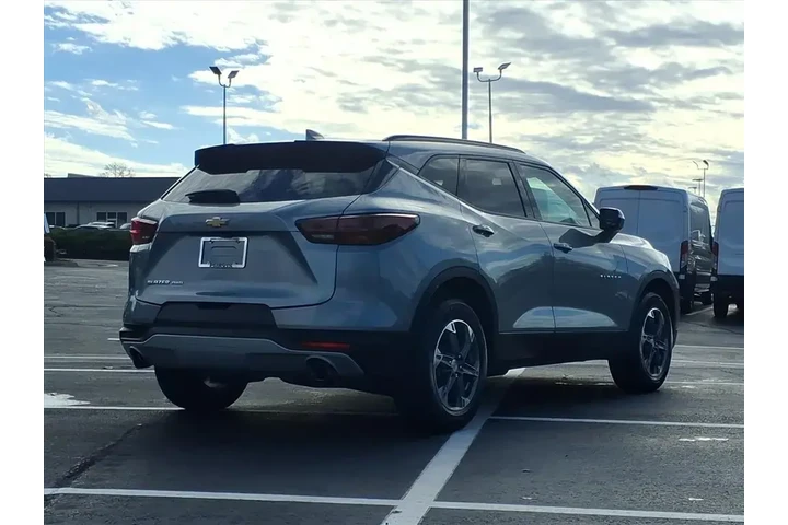 $30995 : Chevrolet Blazer 2023 AWD LT image 5