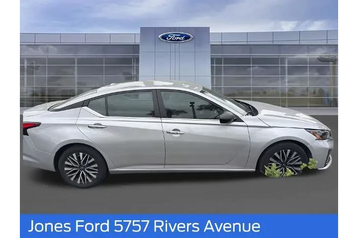 $20498 : Nissan Altima 2024 2.5 SV 4d image 3