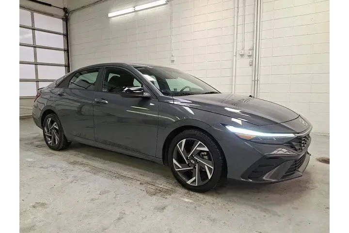 $22900 : Hyundai ELANTRA 2025 SEL Spo image 1