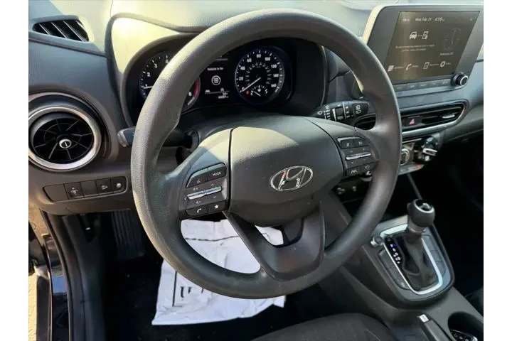 $19566 : Hyundai KONA 2023 AWD SEL 4d image 8