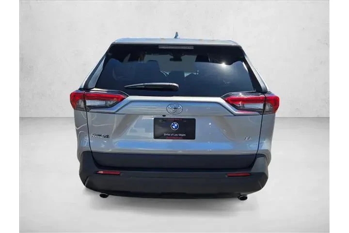 $30790 : Toyota RAV4 2024 LE 4dr SUV image 1
