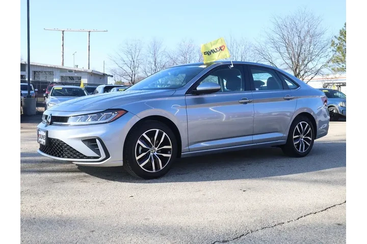 $20977 : Volkswagen Jetta 2025 SE 4dr image 5