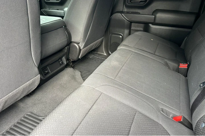 $35900 : Chevrolet Silverado 1500 202 image 7