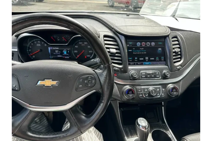 2018 Impala LT image 9