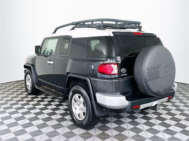 $14572 : PRE-OWNED 2007 TOYOTA FJ CRUI image 7