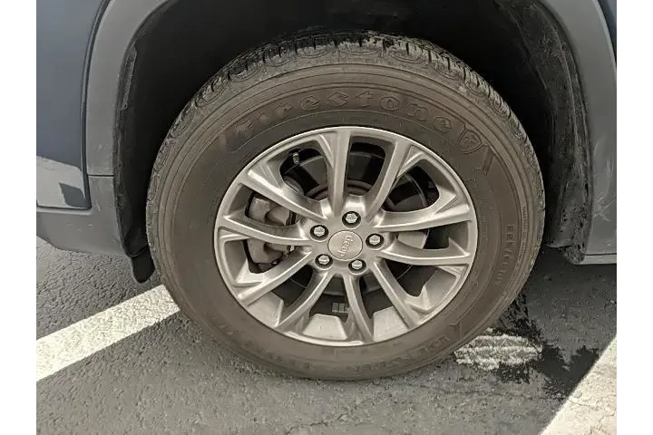 $17946 : Jeep Cherokee 2019 4x4 Latit image 9