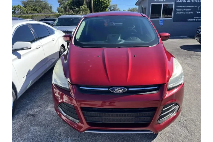 $4350 : 2015 Escape SE image 2