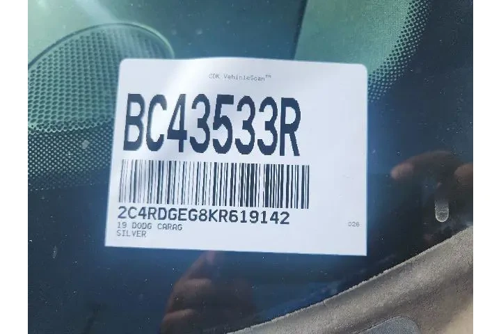 $15991 : Dodge Grand Caravan 2019 GT image 4