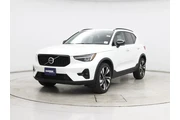 $32998 : Volvo XC40 2025 AWD B5 Plus thumbnail