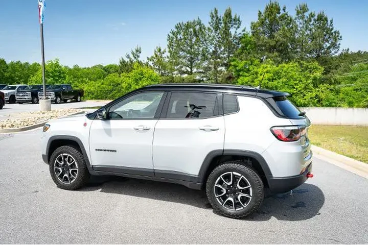 $25987 : Jeep Compass 2024 4x4 Trailh image 7