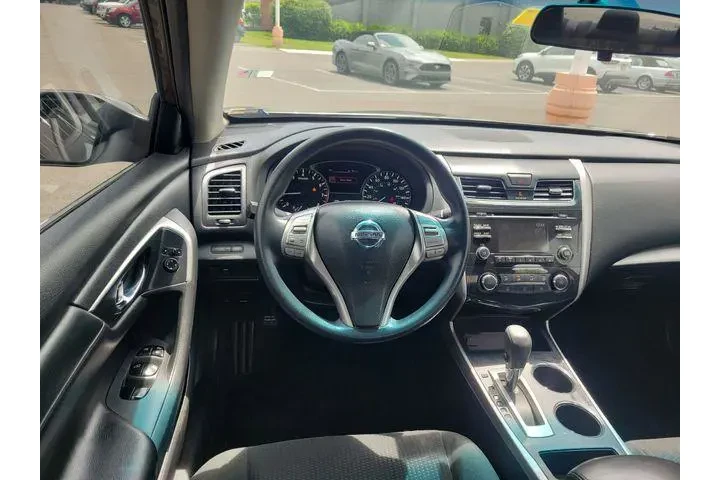 $7587 : Nissan Altima 2015 2.5 4dr S image 10