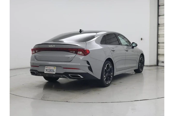 $27998 : Kia K5 2024 GT-Line 4dr Seda image 8