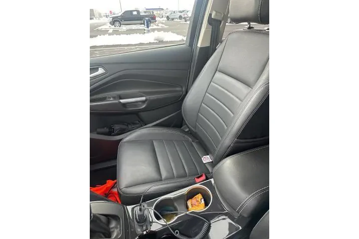 $10915 : Ford Escape 2014 AWD Titaniu image 9