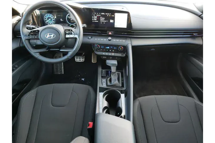 $22900 : Hyundai ELANTRA Hybrid 2025 image 10