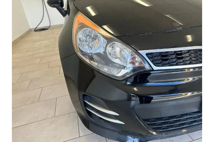 $12985 : Kia Rio 5-Door 2017 EX 4dr W image 9